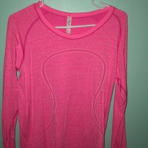 Lululemon RARE heathered raspberry swiftly tech